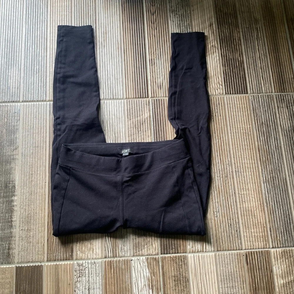 🎁LOFT Classic Black Pants